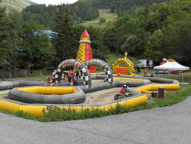 E Activite quad enfant a valloire durant toute saison ete.JPG